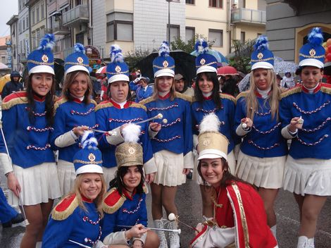 Ingrandisci la foto